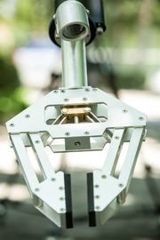 Lengan robot manipulator EOD manipulator cakar polisi atau bom swat uage