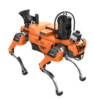 Robot Pengintai Api Berempat Kaki Menjerit Lampu Peringatan Pickup